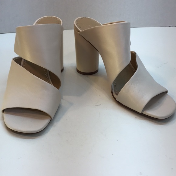 Splendid Cream Sandals Round Heel Size 7 - Picture 3 of 9